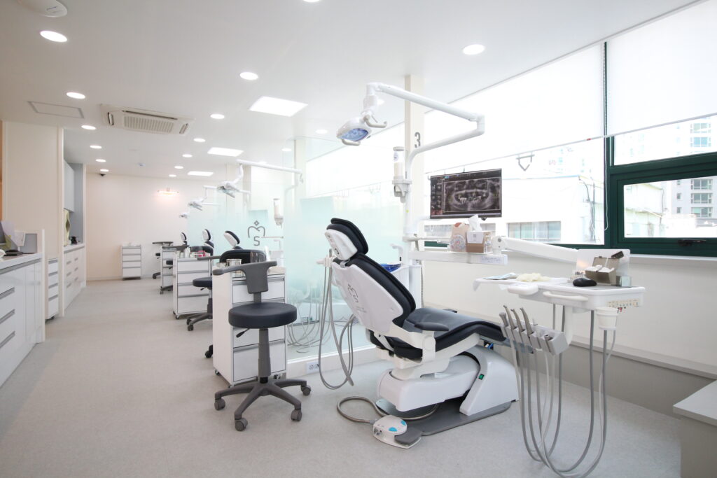 서울탑치과 내부사진